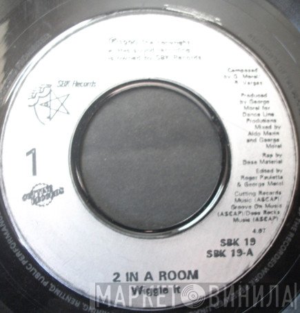2 In A Room - Wiggle It