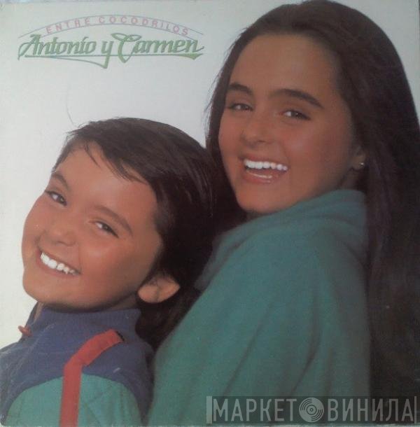 Antonio Y Carmen  - Entre Cocodrilos