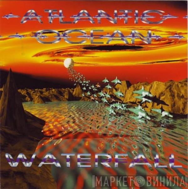 Atlantic Ocean  - Waterfall