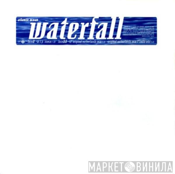 Atlantic Ocean  - Waterfall