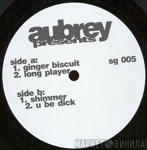 Aubrey - Ginger Biscuit