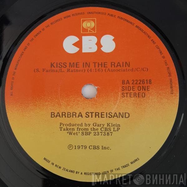 Barbra Streisand  - Kiss Me In The Rain