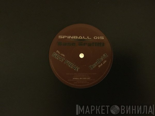 Base Graffiti  - Domdevit / Beat Freak