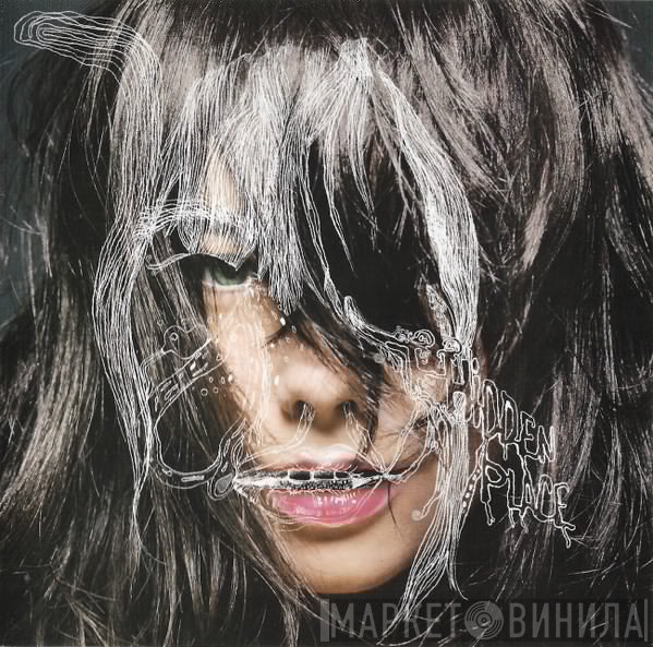 Björk  - Hidden Place