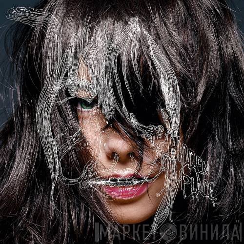 Björk  - Hidden Place