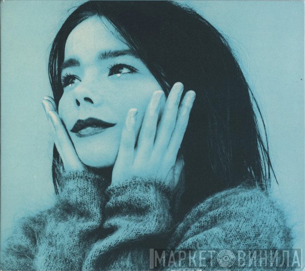 Björk  - Venus As A Boy