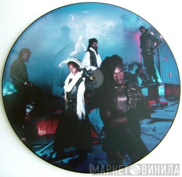 Black Uhuru - What Is Life?