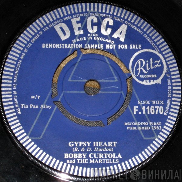Bobby Curtola, The Martells  - Gypsy Heart