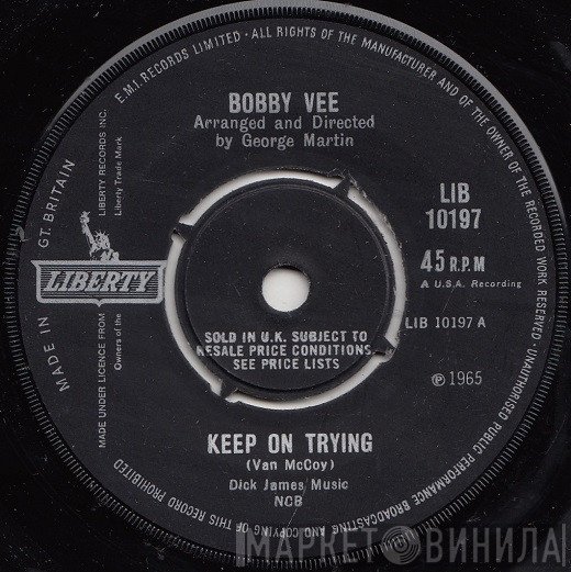 Bobby Vee - Keep On Trying