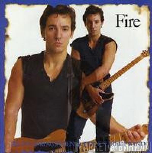 Bruce Springsteen & The E-Street Band  - Fire