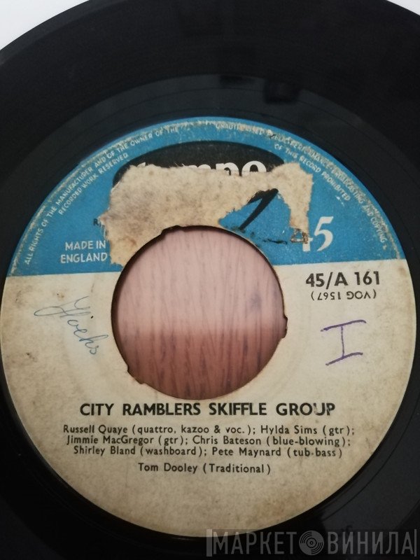 City Ramblers Skiffle Group - Tom Dooley / Mama don't allow