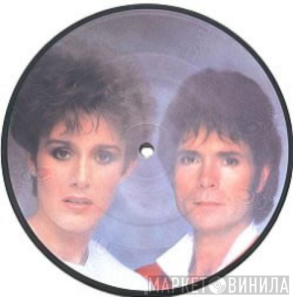 Cliff Richard, Sheila Walsh - Drifting
