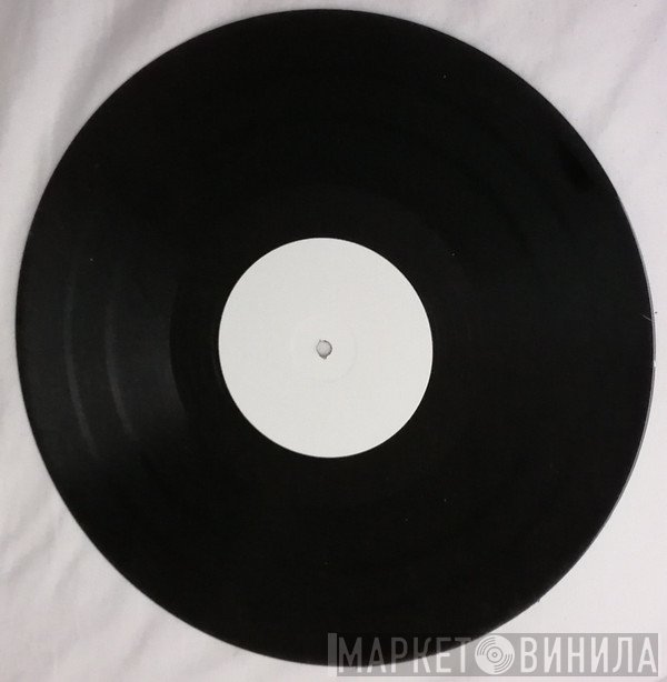 Colin B, Samuel E Reeve - Interphase / Groove