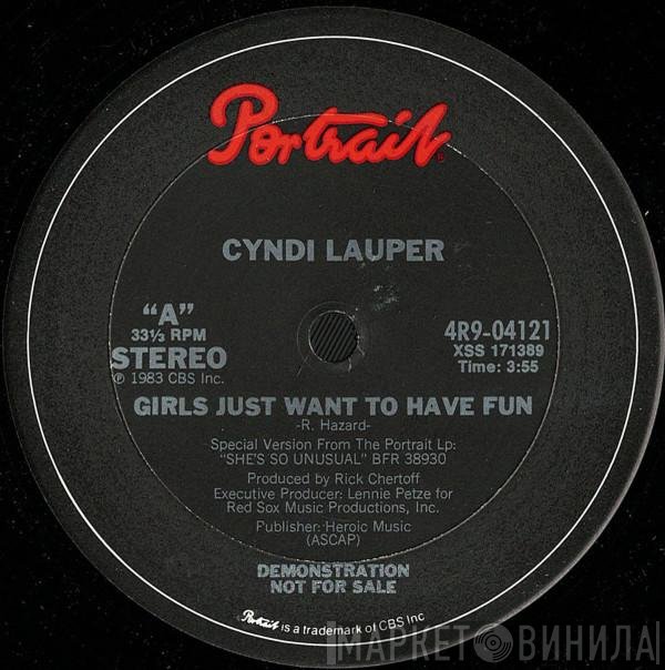 Cyndi Lauper - Girls Just Want To Have Fun