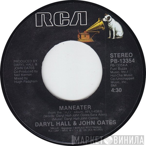 Daryl Hall & John Oates - Maneater
