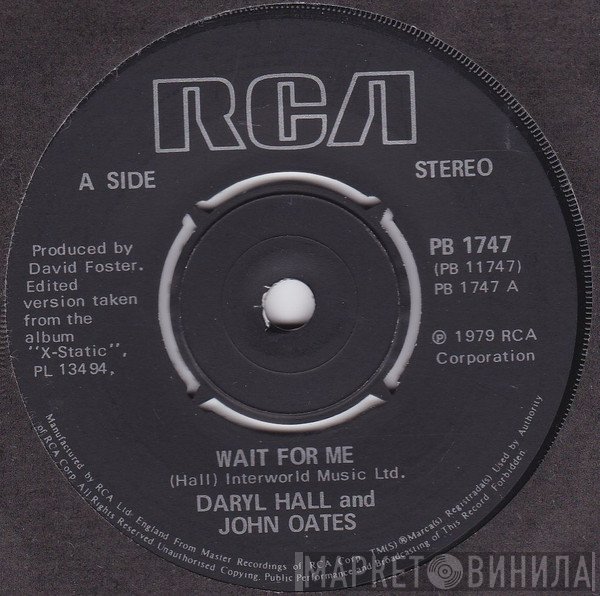 Daryl Hall & John Oates - Wait For Me