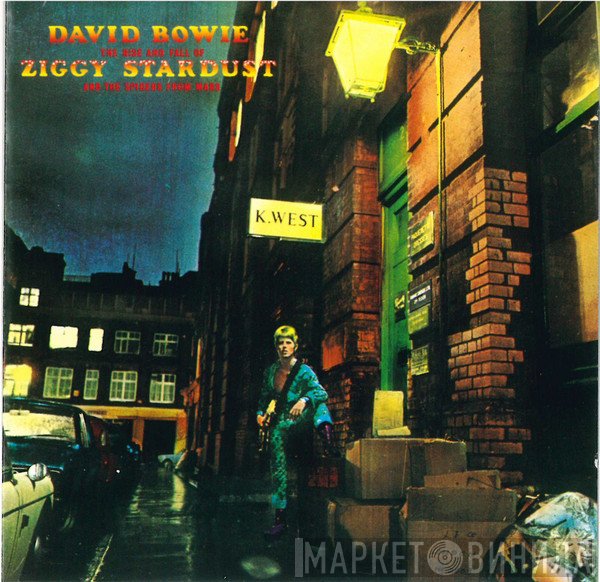 David Bowie - The Rise And Fall Of Ziggy Stardust And The Spiders From Mars