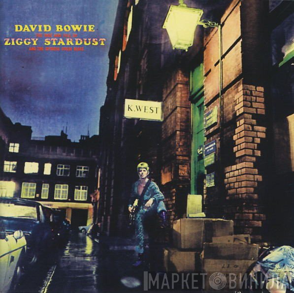 David Bowie - The Rise And Fall Of Ziggy Stardust And The Spiders From Mars