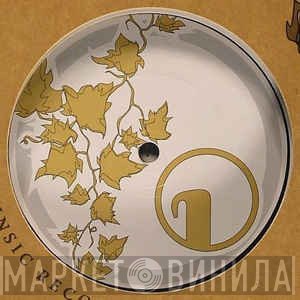 Davide Carbone & Kubiks - Six Hills / Ready With This