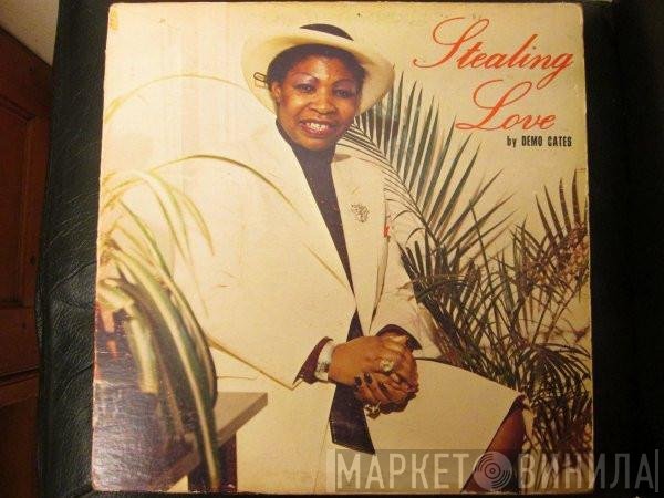 Demo Cates - Stealing Love