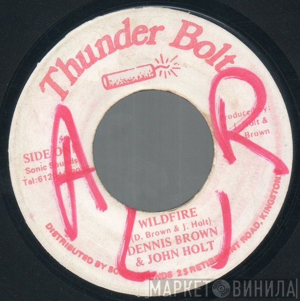 Dennis Brown & John Holt  - Wildfire