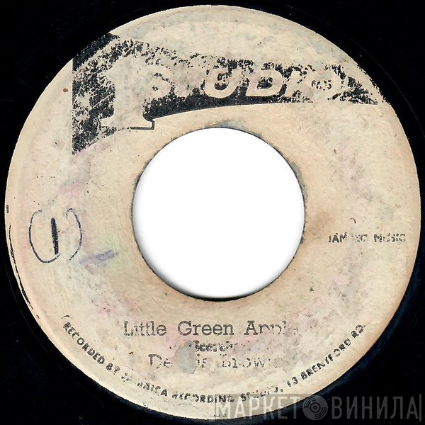 Dennis Brown - Little Green Apple
