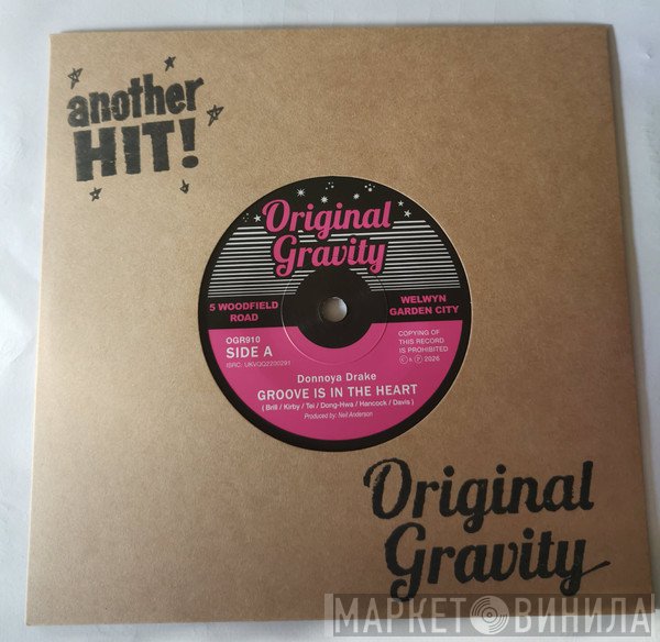 Donnoya Drake - Groove Is In The Heart