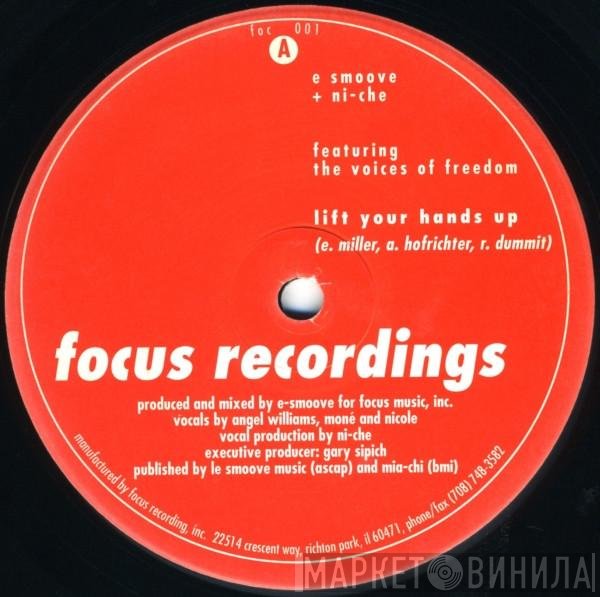 E-Smoove, Voices Of Freedom, Ni-Che - Lift Your Hands Up