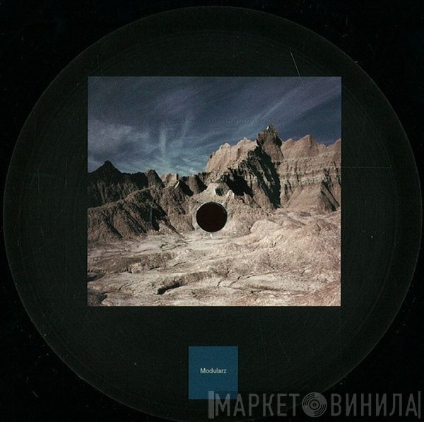 Exium / Elyas   - Specifics In Realism EP