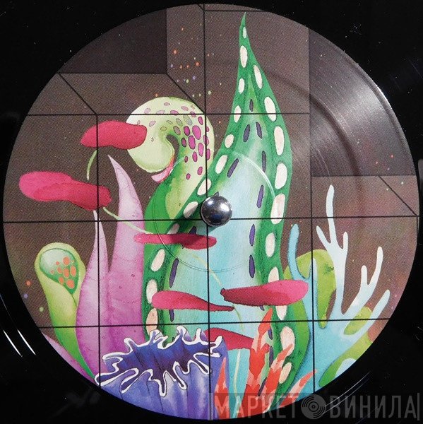 FFF  - Alert & Waiting EP
