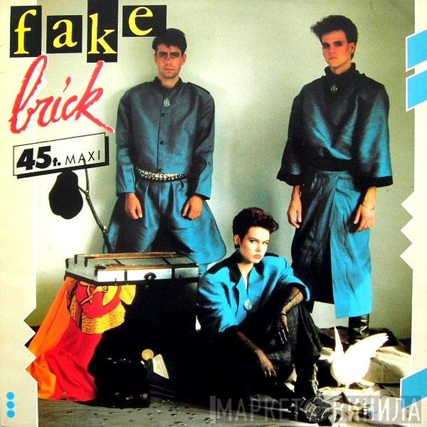 Fake  - Brick