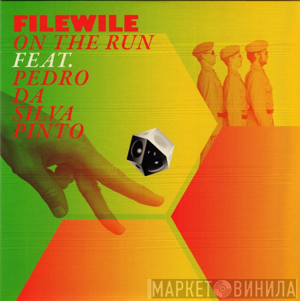 Filewile Feat. Pedro da Silva Pinto  - On The Run
