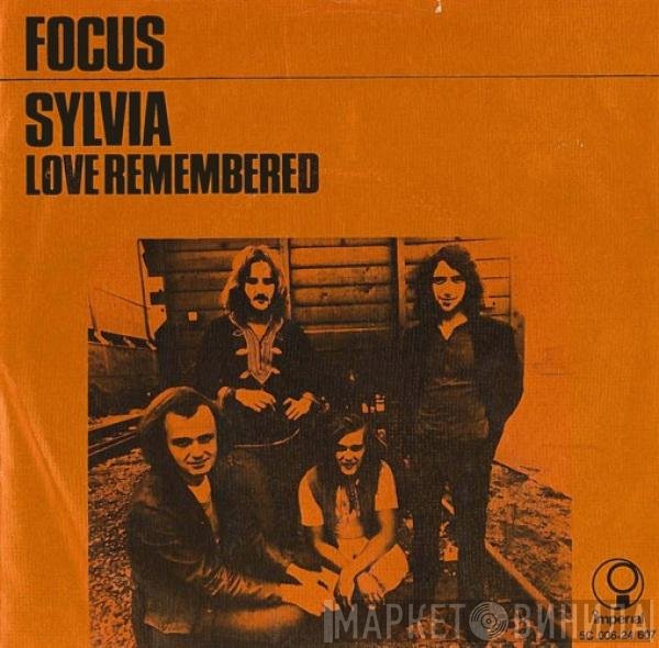 Focus   - Sylvia