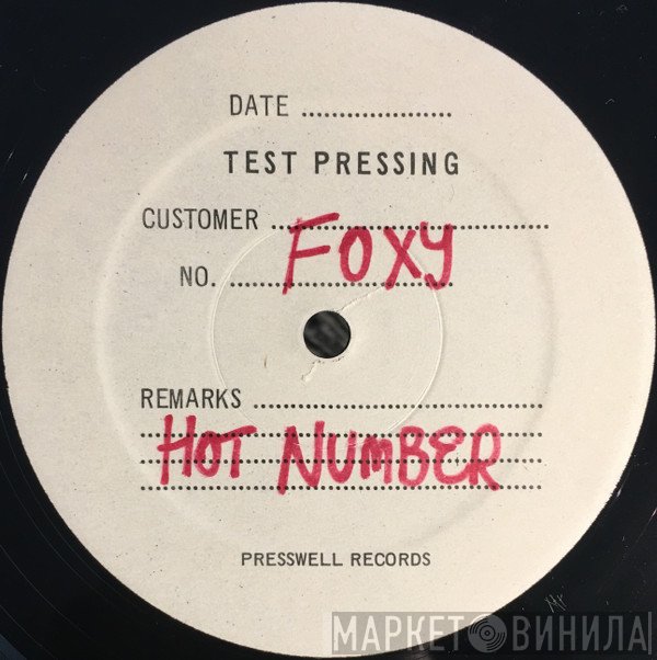 Foxy  - Hot Number