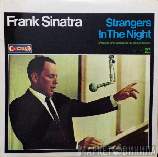 Frank Sinatra  - Strangers In The Night