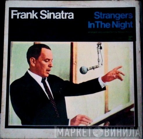 Frank Sinatra  - Strangers In The Night