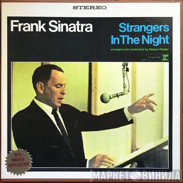 Frank Sinatra  - Strangers In The Night