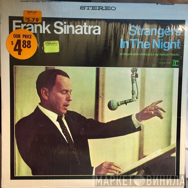 Frank Sinatra  - Strangers In The Night