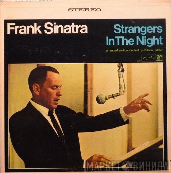 Frank Sinatra  - Strangers In The Night