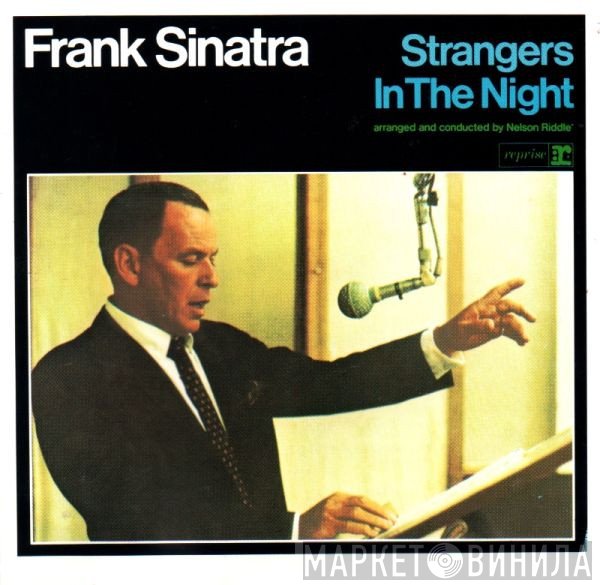 Frank Sinatra  - Strangers In The Night