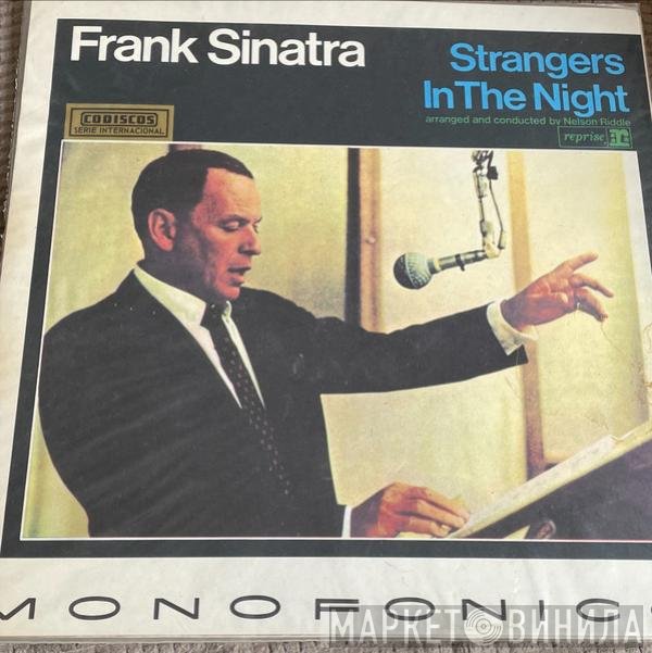 Frank Sinatra  - Strangers In The Night