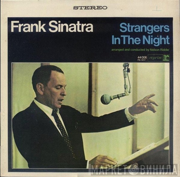 Frank Sinatra  - Strangers In The Night