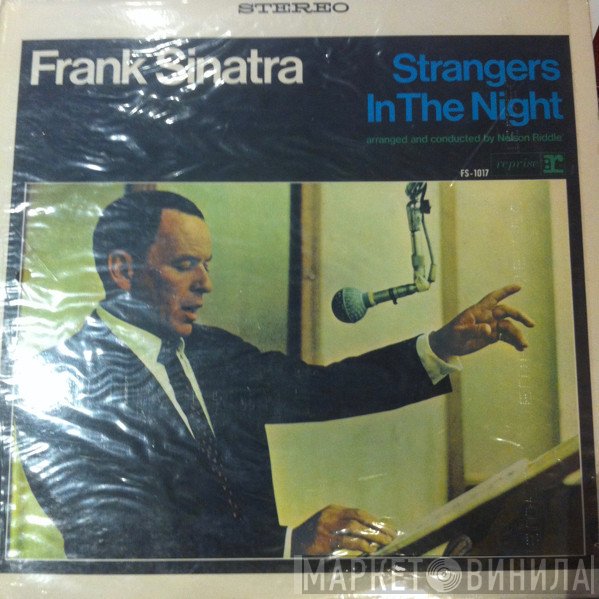 Frank Sinatra  - Strangers In The Night