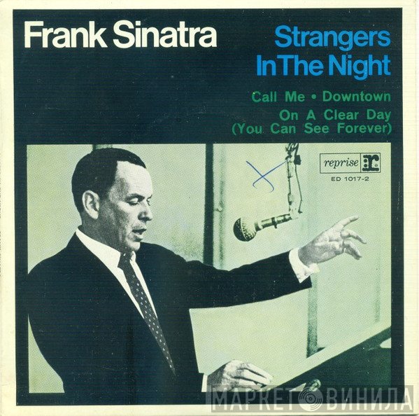 Frank Sinatra  - Strangers In The Night