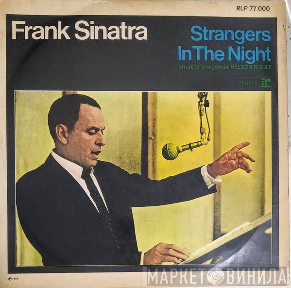 Frank Sinatra  - Strangers In The Night