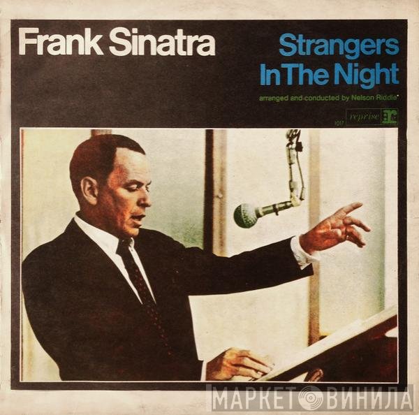 Frank Sinatra  - Strangers In The Night