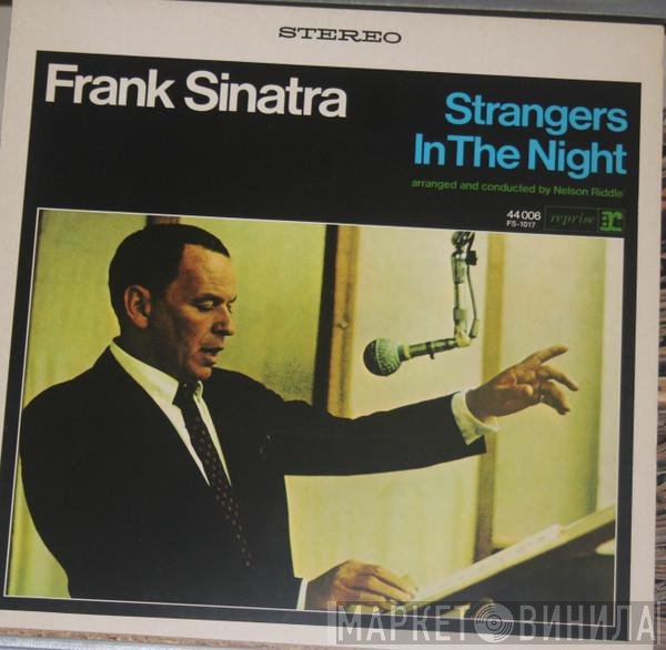 Frank Sinatra  - Strangers In The Night