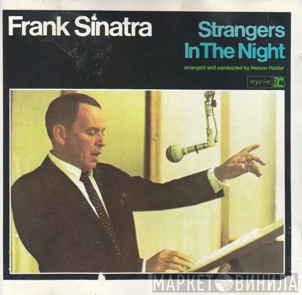 Frank Sinatra  - Strangers In The Night