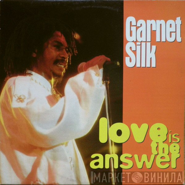 Garnett Silk - Love Is The Answer