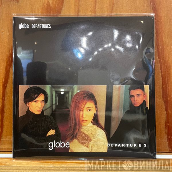Globe - Departures